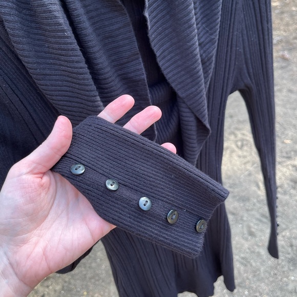 Y2K Off-The-Shoulder Sweater - Picture 12 of 14